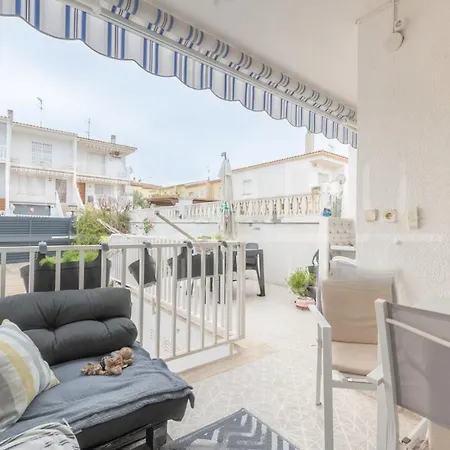 Guest house Casa Compartida Con Huespedes La Creu *