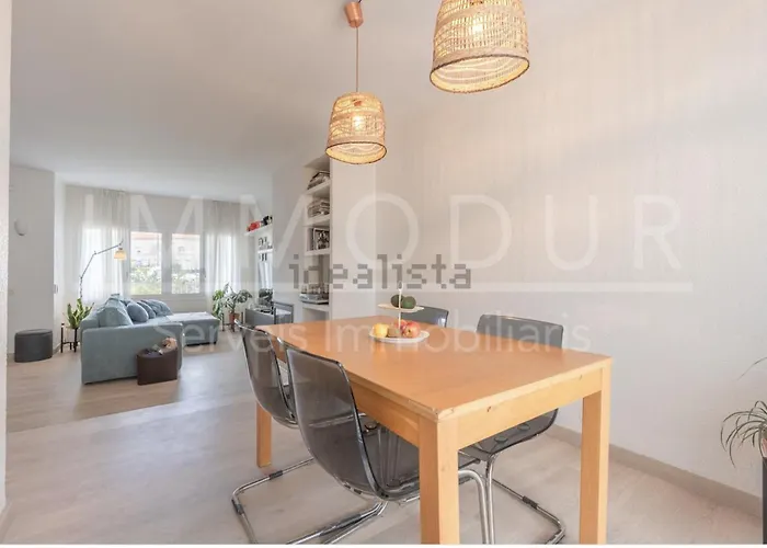 Casa Compartida Con Huespedes La Creu ゲストハウス 3*